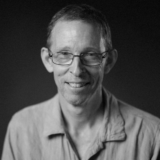 Akoya in conversation with Chris Andrews